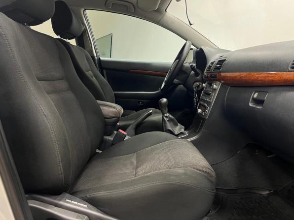 Toyota Avensis II Рестайлинг с пробегом 2007 года, цена 880 000 рублей, 278000 км, седан, Автокод Объявления