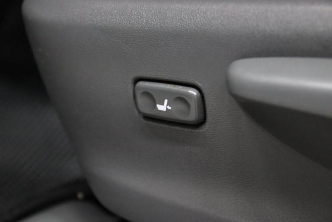 Toyota Land Cruiser Prado 150 Series с пробегом 2013 года, цена 2 465 650 рублей, 327780 км, внедорожник, Автокод Объявления