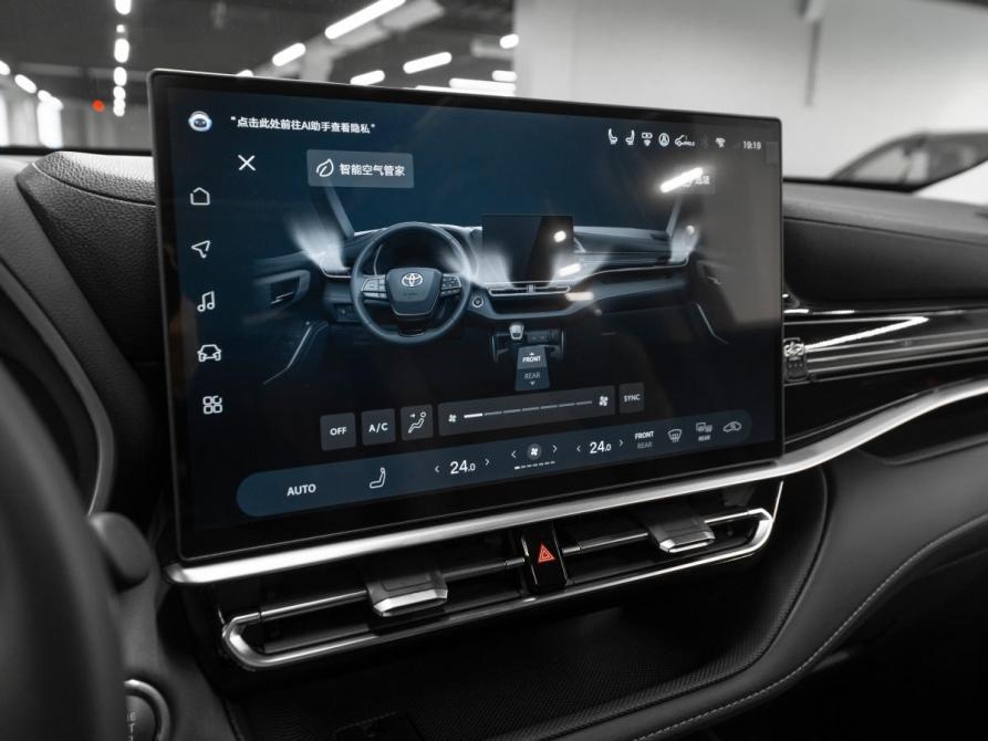 Toyota Highlander IV (XU70) Москва  - изображение 25