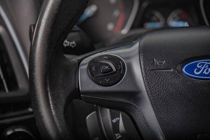 Ford Focus III с пробегом 2012 года, цена 739 000 рублей, 262000 км, седан, Автокод Объявления