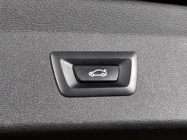 BMW X1 II (F48) Рестайлинг с пробегом 2021 года, цена 3 334 995 рублей, 147107 км, внедорожник, Автокод Объявления