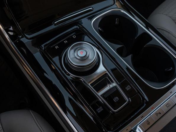 Kia Carnival IV с пробегом 2023 года, цена 4 750 000 рублей, 53597 км, минивэн, Автокод Объявления