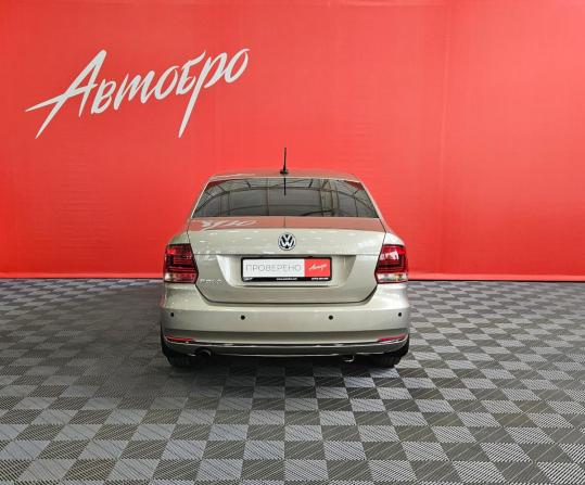 Volkswagen Polo V Рестайлинг с пробегом 2017 года, цена 1 099 000 рублей, 165254 км, седан, Автокод Объявления