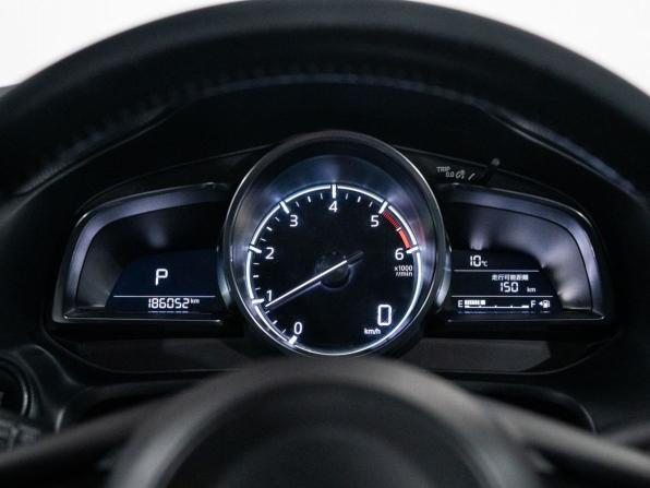 Mazda Axela III Рестайлинг с пробегом 2017 года, цена 1 130 000 рублей, 186052 км, хэтчбек, Автокод Объявления