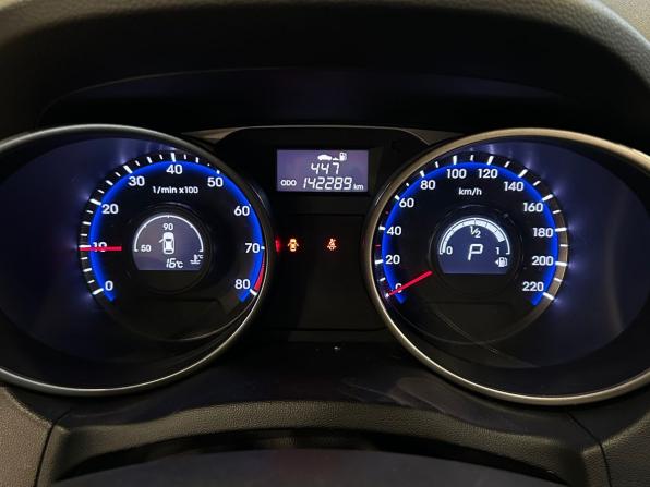 Hyundai ix35 I Рестайлинг с пробегом 2015 года, цена 1 375 000 рублей, 142289 км, внедорожник, Автокод Объявления