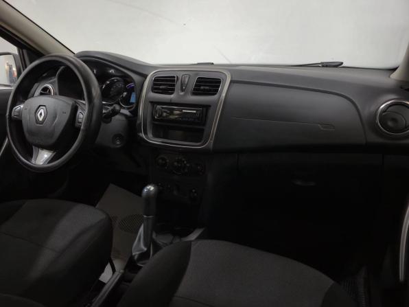 Renault Sandero II с пробегом 2016 года, цена 790 000 рублей, 125366 км, хэтчбек, Автокод Объявления