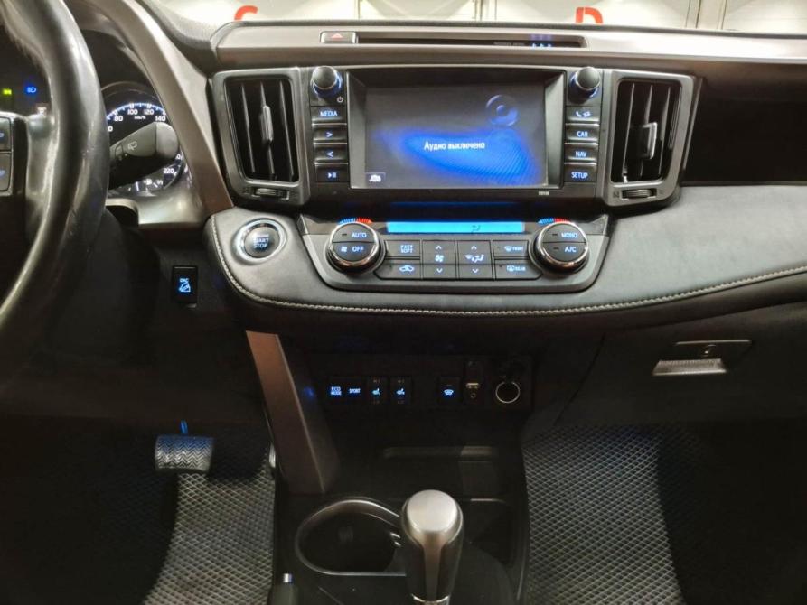 Toyota RAV4 IV (XA40) Рестайлинг Казань  - изображение 18