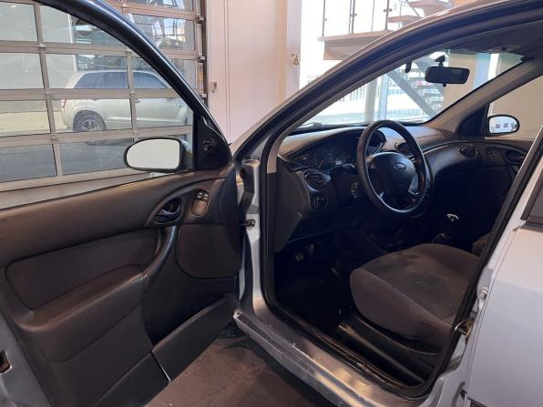 Ford Focus I Рестайлинг с пробегом 2004 года, цена 177 000 рублей, 312063 км, хэтчбек, Автокод Объявления