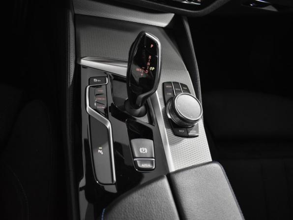BMW 5 серии VII (G30/G31/G38) с пробегом 2018 года, цена 3 128 960 рублей, 160155 км, седан, Автокод Объявления