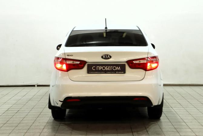 Kia Rio III с пробегом 2014 года, цена 789 000 рублей, 218559 км, седан, Автокод Объявления