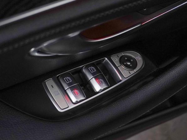 Mercedes-Benz E-Класс V (W213 S213 C238) с пробегом 2019 года, цена 2 977 077 рублей, 184111 км, седан, Автокод Объявления