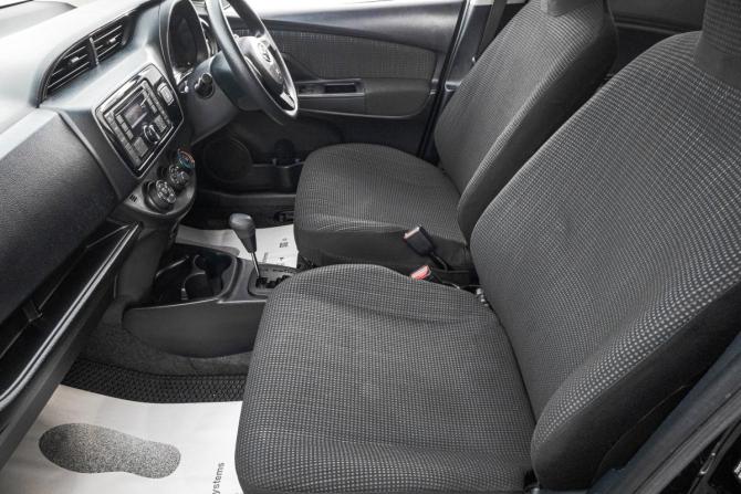 Toyota Vitz III (XP130) Рестайлинг 2 с пробегом 2017 года, цена 929 000 рублей, 78000 км, хэтчбек, Автокод Объявления