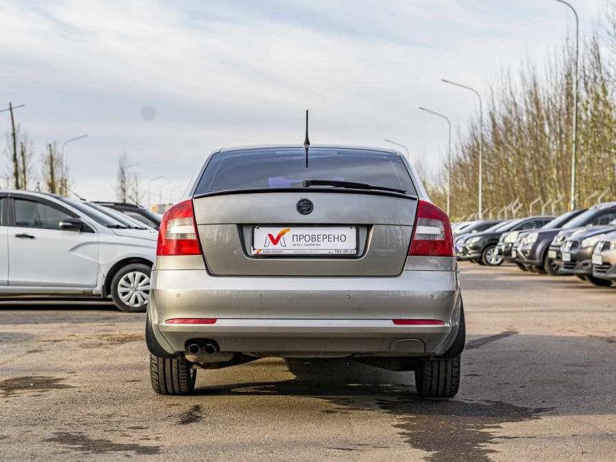 Skoda Octavia II (A5) Рестайлинг Санкт-Петербург  - изображение 4