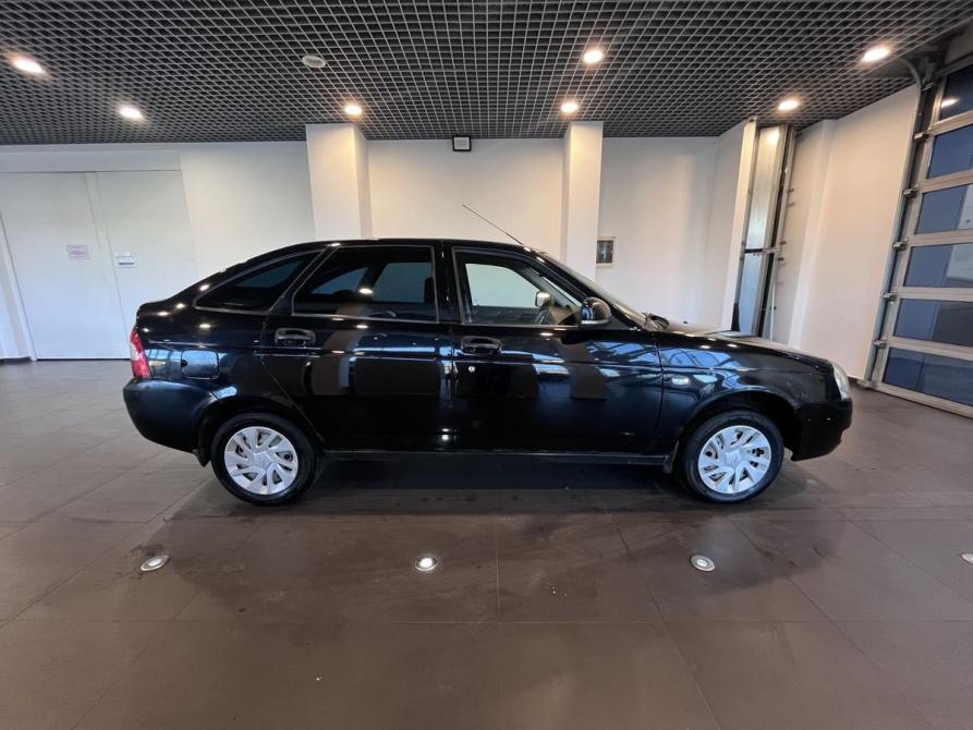 Lada (ВАЗ) Priora I Рестайлинг Чебоксары  - изображение 2