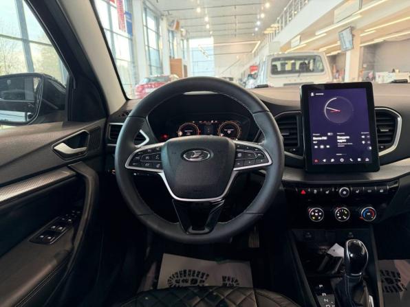 Lada (ВАЗ) Vesta I Рестайлинг (NG) с пробегом 2024 года, цена 1 331 000 рублей, 29980 км, седан, Автокод Объявления
