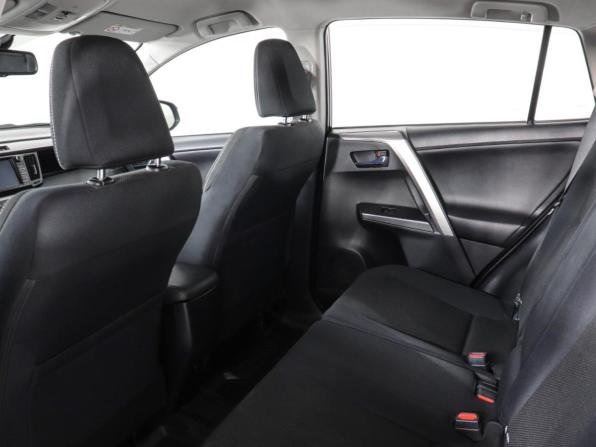 Toyota RAV4 IV (XA40) Рестайлинг с пробегом 2016 года, цена 2 397 000 рублей, 96659 км, внедорожник, Автокод Объявления