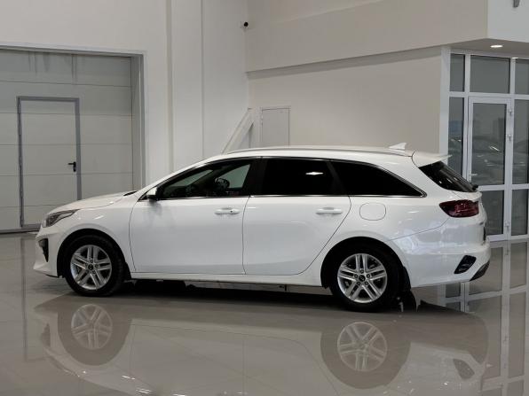 Kia Ceed III с пробегом 2021 года, цена 2 199 000 рублей, 73000 км, универсал, Автокод Объявления