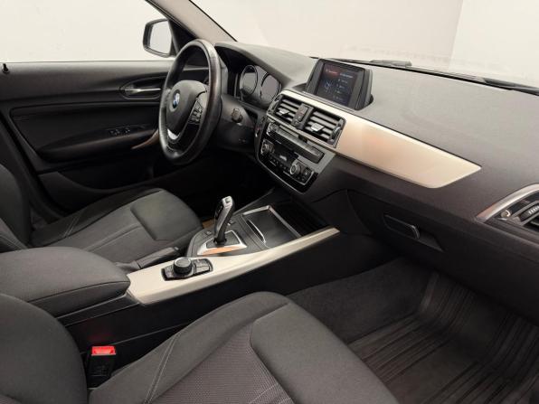 BMW 1 серии II (F20/F21) Рестайлинг с пробегом 2017 года, цена 1 699 000 рублей, 79798 км, хэтчбек, Автокод Объявления