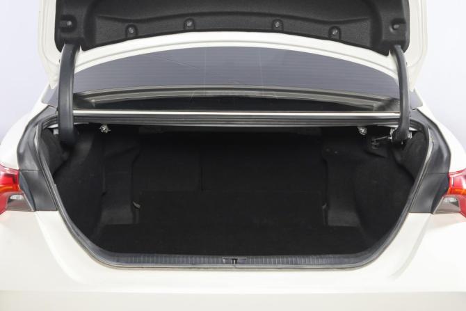 Toyota Avalon V с пробегом 2021 года, цена 2 999 000 рублей, 52300 км, седан, Автокод Объявления