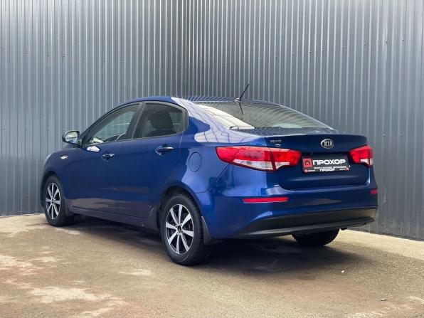 Kia Rio III Рестайлинг с пробегом 2015 года, цена 747 000 рублей, 110224 км, седан, Автокод Объявления