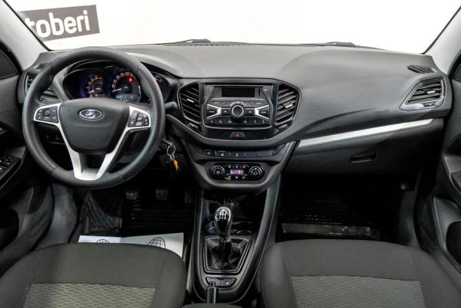 Lada (ВАЗ) Vesta I с пробегом 2018 года, цена 717 000 рублей, 131246 км, седан, Автокод Объявления