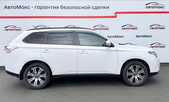 Mitsubishi Outlander III с пробегом 2013 года, цена 1 880 000 рублей, 193803 км, внедорожник, Автокод Объявления