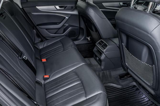 Audi A6 V (C8) с пробегом 2019 года, цена 3 810 000 рублей, 105201 км, седан, Автокод Объявления