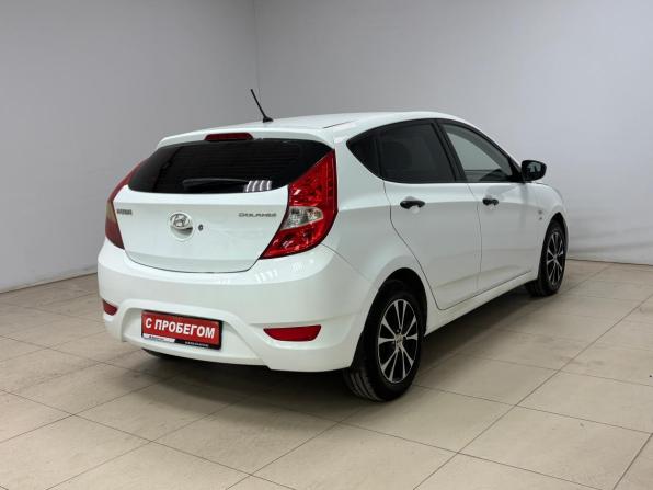 Hyundai Solaris I с пробегом 2012 года, цена 655 000 рублей, 191547 км, хэтчбек, Автокод Объявления