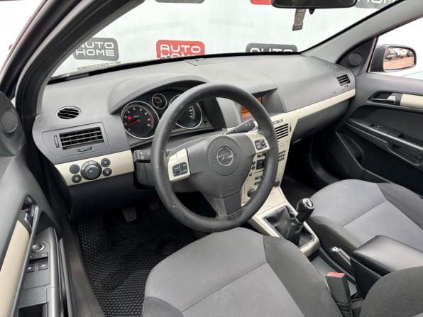 Opel Astra H Рестайлинг с пробегом 2008 года, цена 429 990 рублей, 259801 км, седан, Автокод Объявления