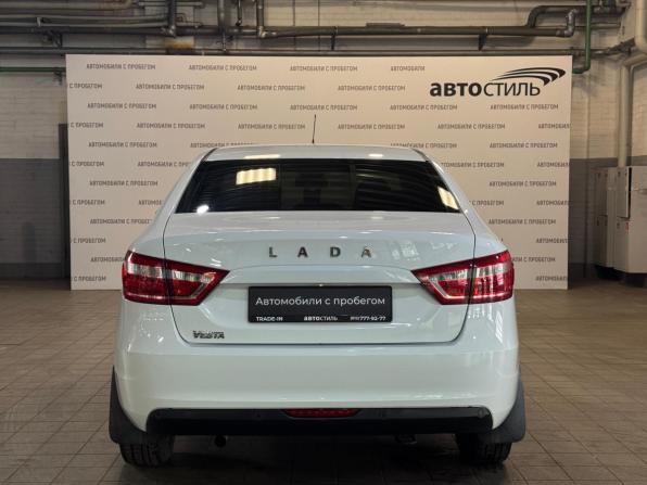 Lada (ВАЗ) Vesta I с пробегом 2021 года, цена 999 000 рублей, 113800 км, седан, Автокод Объявления