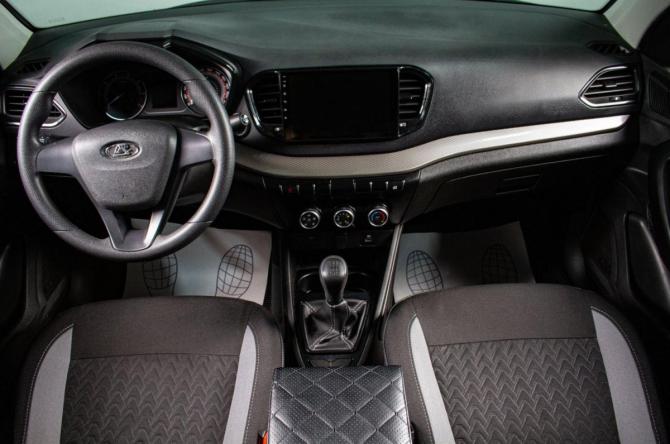 Lada (ВАЗ) Vesta I с пробегом 2024 года, цена 1 279 000 рублей, 31600 км, седан, Автокод Объявления
