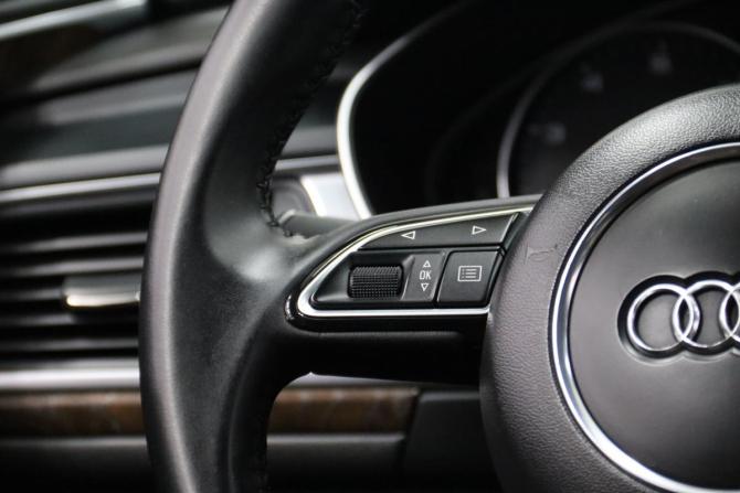 Audi A6 allroad III (C7) с пробегом 2013 года, цена 2 295 170 рублей, 159138 км, универсал, Автокод Объявления