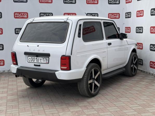 Lada (ВАЗ) Niva с пробегом 2024 года, цена 2 100 000 рублей, 8100 км, внедорожник, Автокод Объявления