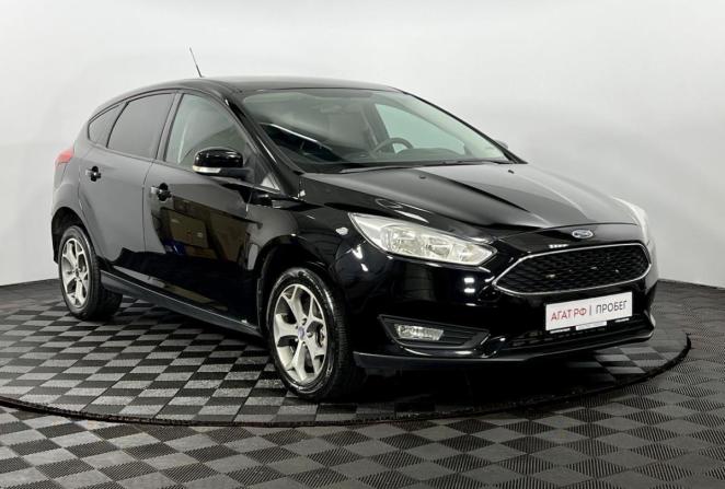Ford Focus III Рестайлинг с пробегом 2017 года, цена 945 000 рублей, 133200 км, хэтчбек, Автокод Объявления