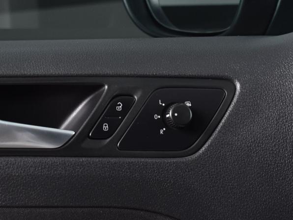 Volkswagen Jetta VI с пробегом 2012 года, цена 999 995 рублей, 261768 км, седан, Автокод Объявления