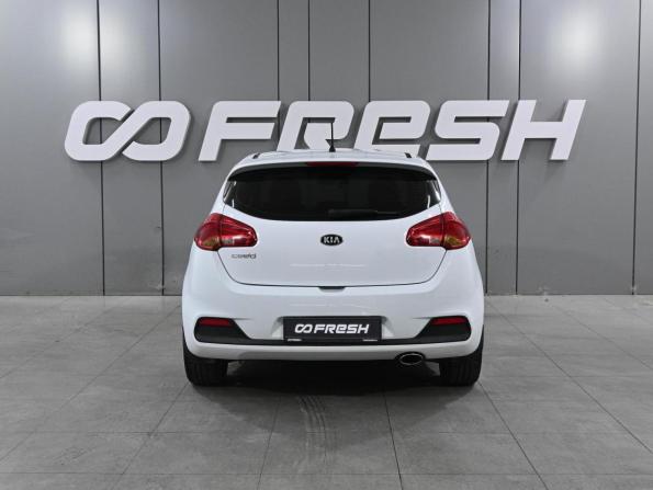 Kia Ceed II с пробегом 2014 года, цена 950 000 рублей, 160074 км, хэтчбек, Автокод Объявления