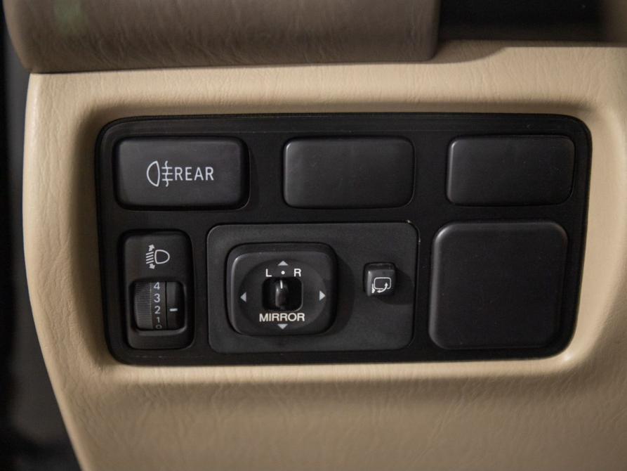 Toyota Land Cruiser 100 Series Рестайлинг 1 Иркутск  - изображение 18