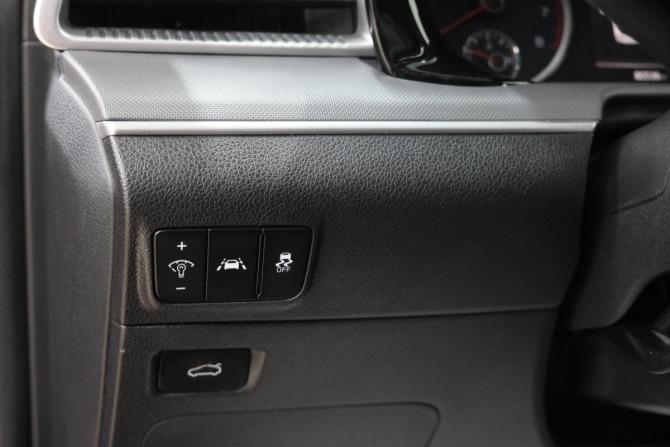 Kia K5 III с пробегом 2020 года, цена 2 299 000 рублей, 80350 км, седан, Автокод Объявления