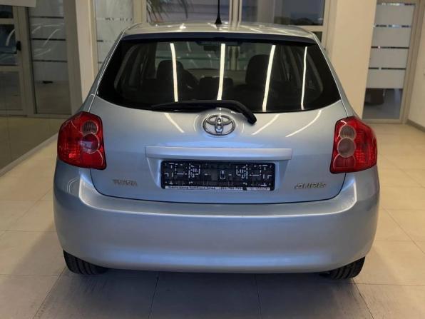 Toyota Auris I с пробегом 2009 года, цена 675 000 рублей, 201000 км, хэтчбек, Автокод Объявления