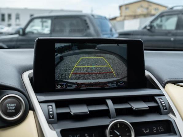 Lexus NX I Рестайлинг с пробегом 2018 года, цена 3 650 000 рублей, 83005 км, внедорожник, Автокод Объявления