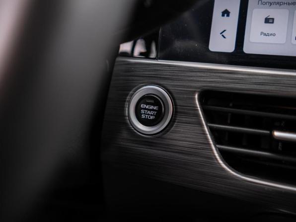 Geely Tugella I Рестайлинг с пробегом 2023 года, цена 2 799 000 рублей, 51169 км, внедорожник, Автокод Объявления