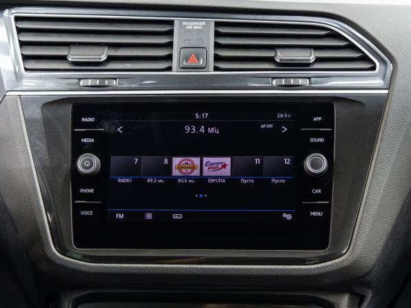 Volkswagen Tiguan II с пробегом 2019 года, цена 2 148 000 рублей, 130109 км, внедорожник, Автокод Объявления