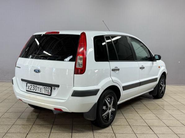 Ford Fusion I Рестайлинг с пробегом 2008 года, цена 350 000 рублей, 211500 км, хэтчбек, Автокод Объявления