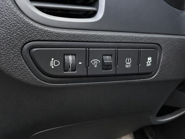 Kia Rio IV с пробегом 2020 года, цена 1 699 000 рублей, 91041 км, хэтчбек, Автокод Объявления