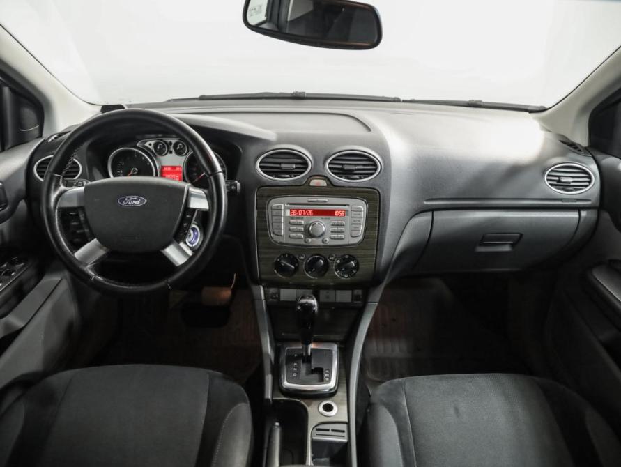 Ford Focus II Рестайлинг Санкт-Петербург  - изображение 11