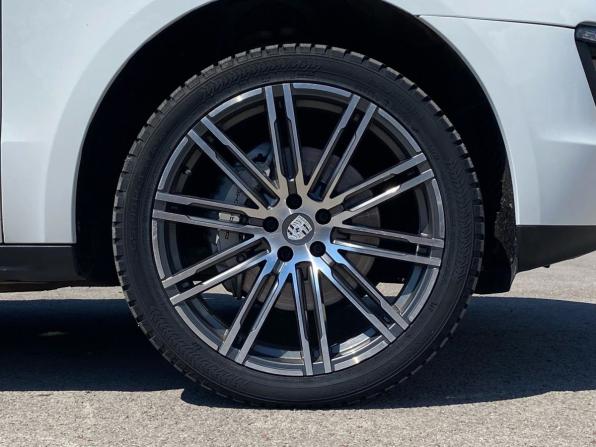Porsche Macan I с пробегом 2014 года, цена 2 070 000 рублей, 129234 км, внедорожник, Автокод Объявления