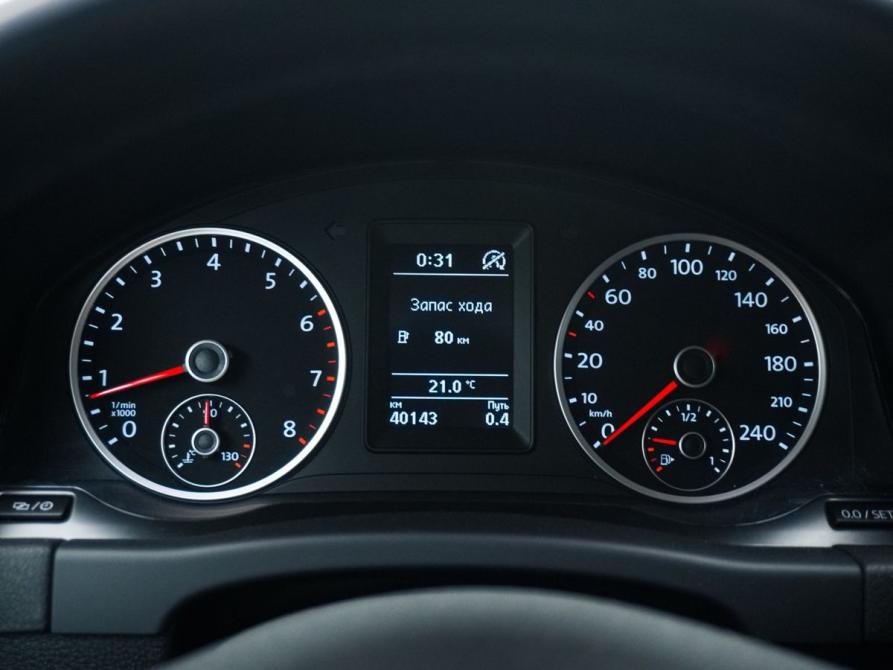 Volkswagen Tiguan I Рестайлинг Ростов-на-Дону  - изображение 13
