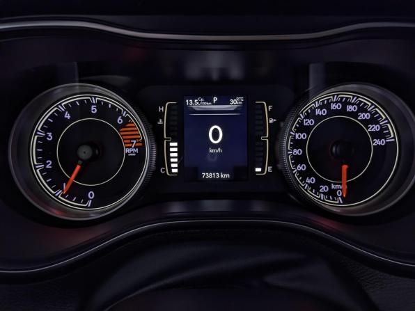 Jeep Cherokee V (KL) Рестайлинг с пробегом 2018 года, цена 2 580 000 рублей, 73810 км, внедорожник, Автокод Объявления