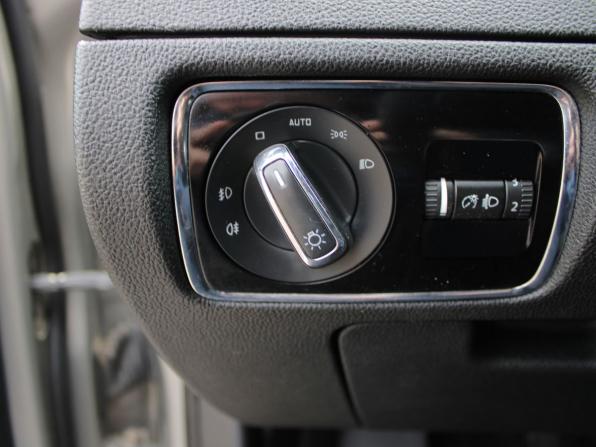 Skoda Superb II Рестайлинг с пробегом 2013 года, цена 889 000 рублей, 198211 км, лифтбек, Автокод Объявления