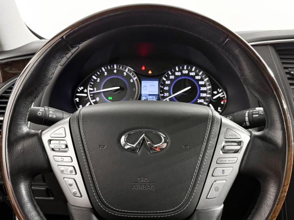 Infiniti QX80 I Рестайлинг 2 с пробегом 2018 года, цена 4 890 000 рублей, 134505 км, внедорожник, Автокод Объявления